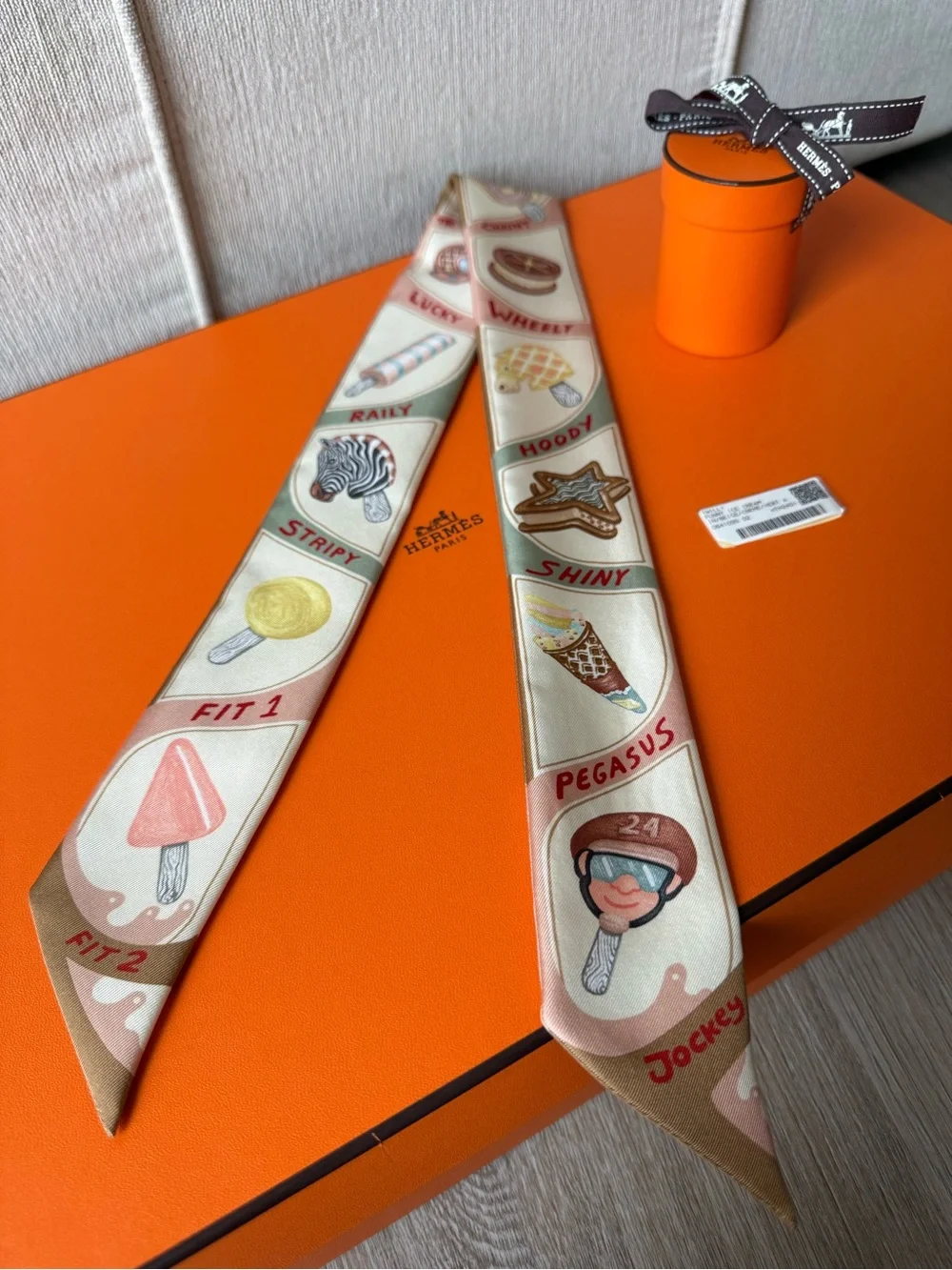 Hermès Funny Ice Cream Twilly Scarf - Beige/Crème/Vert Amande